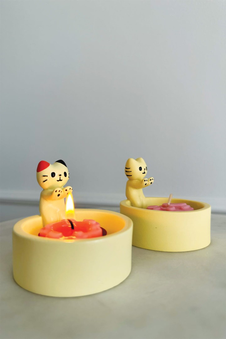 Świecznik tealight z kotkiem tricolor + pachnąca świeczka w kształcie kociej łapki 