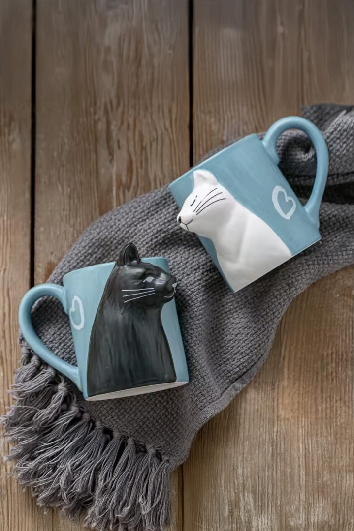 Zestaw kubków dla NIEJ i dla NIEGO - zakochana kocia para